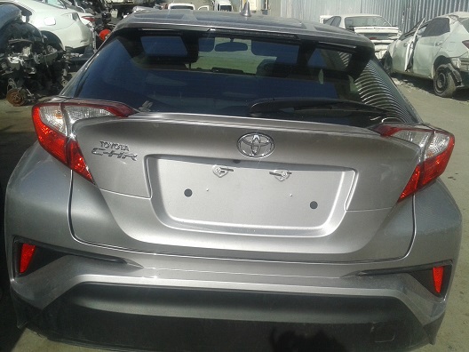 2016 MODEL TOYOTA C-HR ÇIKMA ARKA CAM
